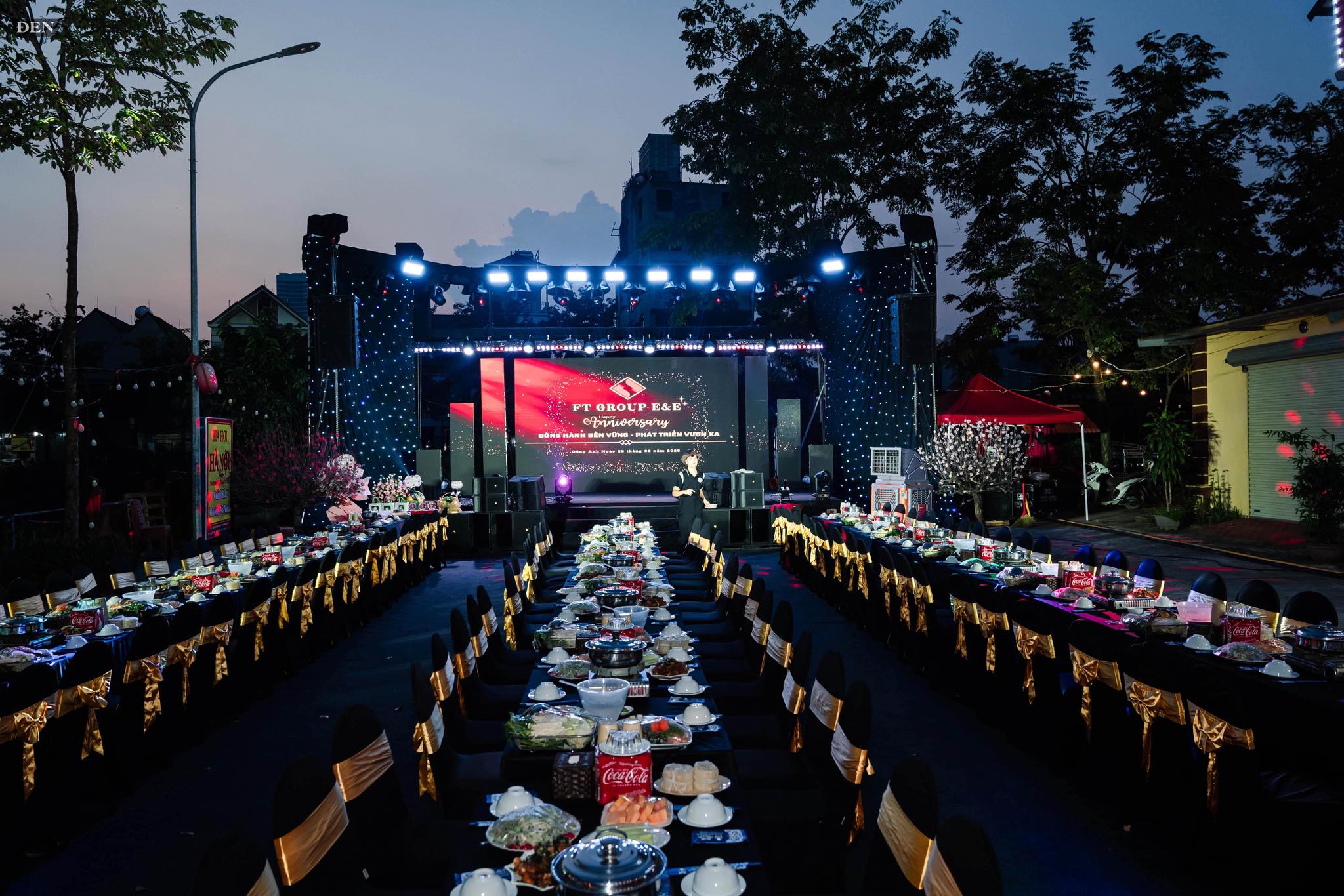 FT GROUP E&E — tổ chức sự kiện, sân khấu và tiệc gala ngoài trời