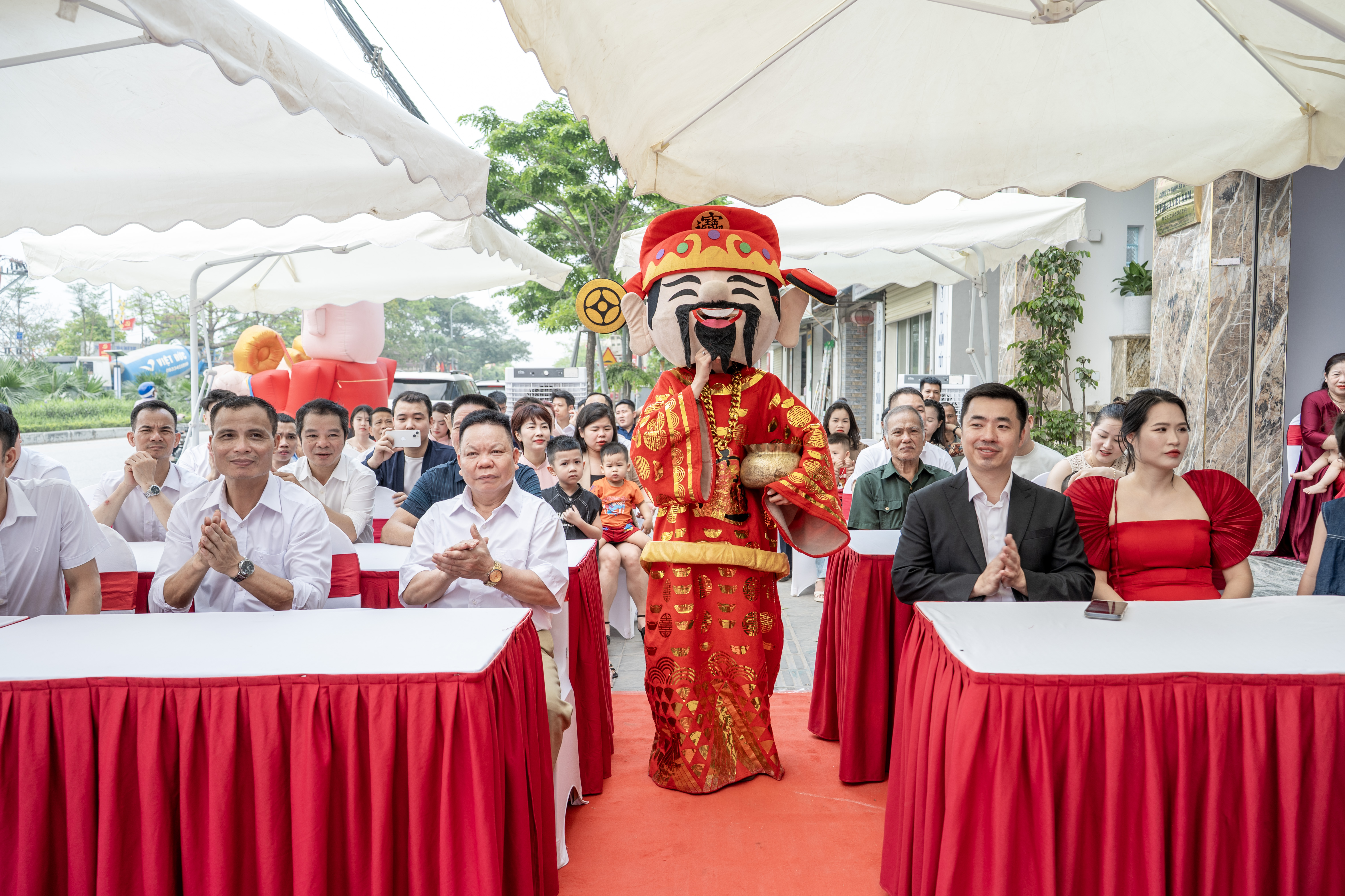 Các chương trình khai trương — hình 5