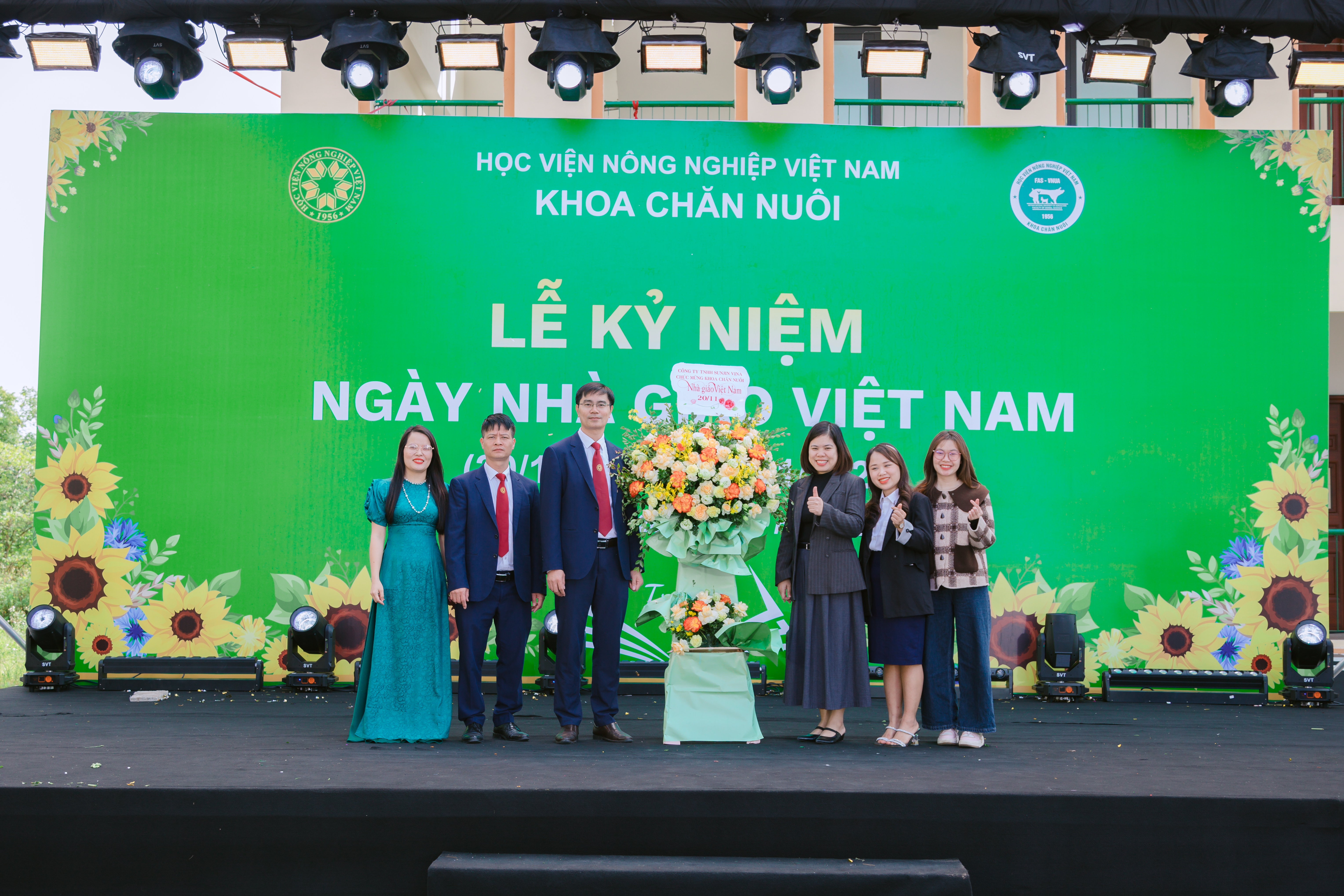 Lễ kỉ niệm Ngày Nhà giáo Việt Nam — hình 3